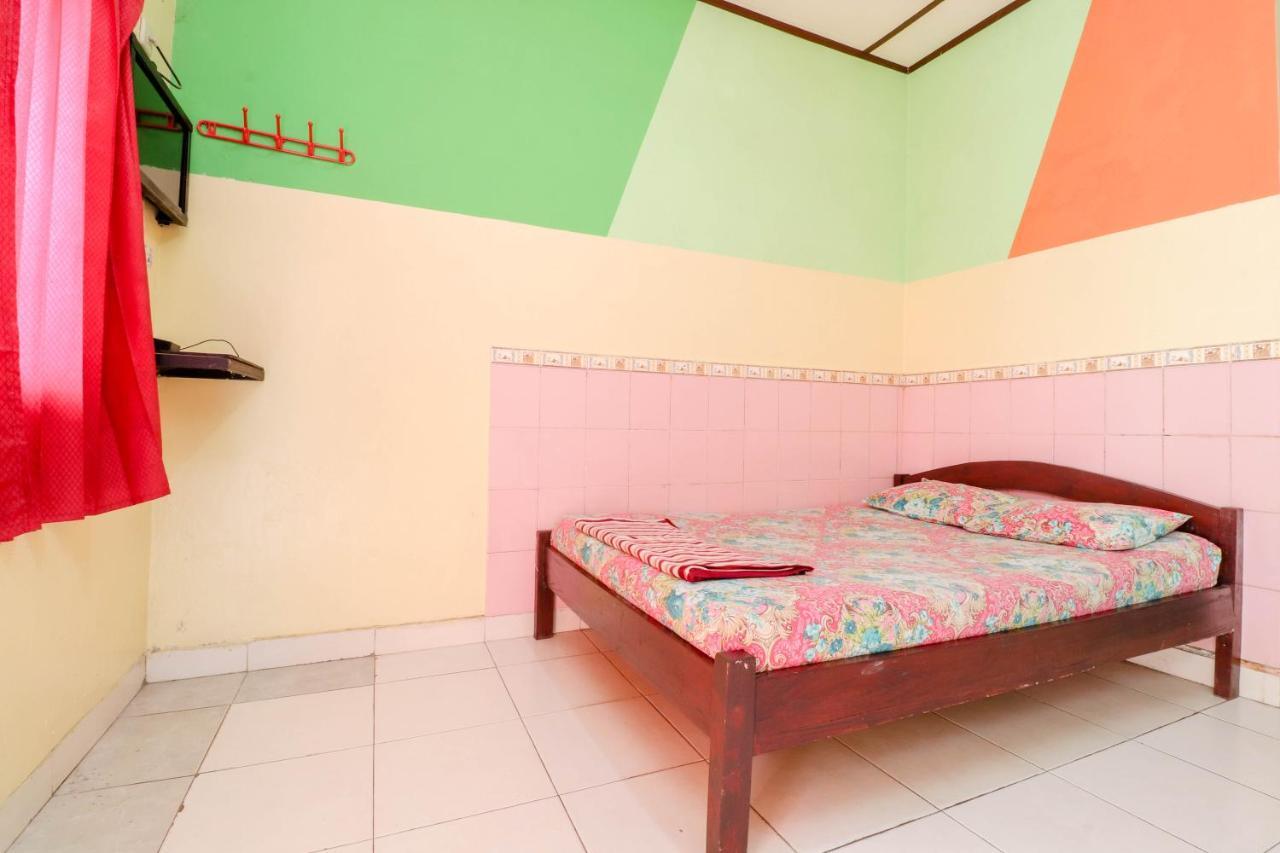 Primadona Homestay Sleman  Kültér fotó